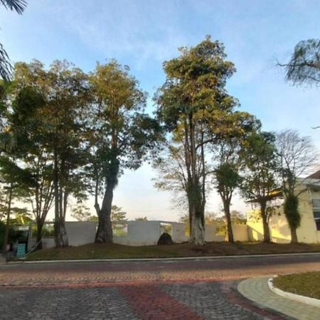 Merapi View Room Ngaglik Bagian luar foto